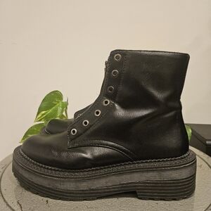 Bershka Zip-up Black Platform Ankle Boots